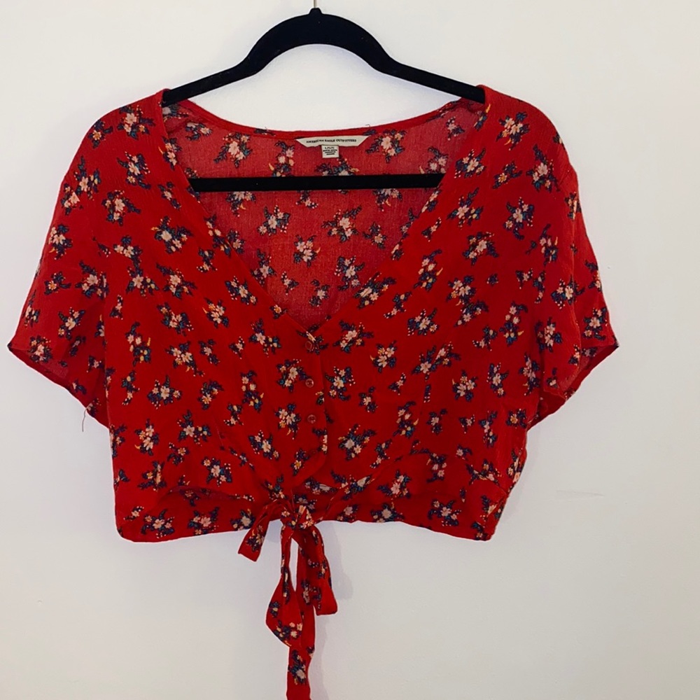 American Eagle Floral Top
